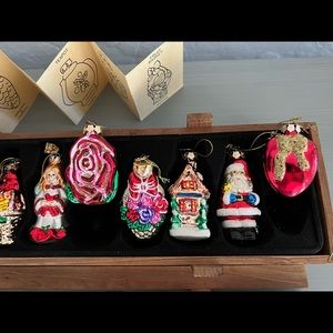 Thomas Pacconi 2004 Glass Ornaments Collection. Twelve 4” glittered ornaments.